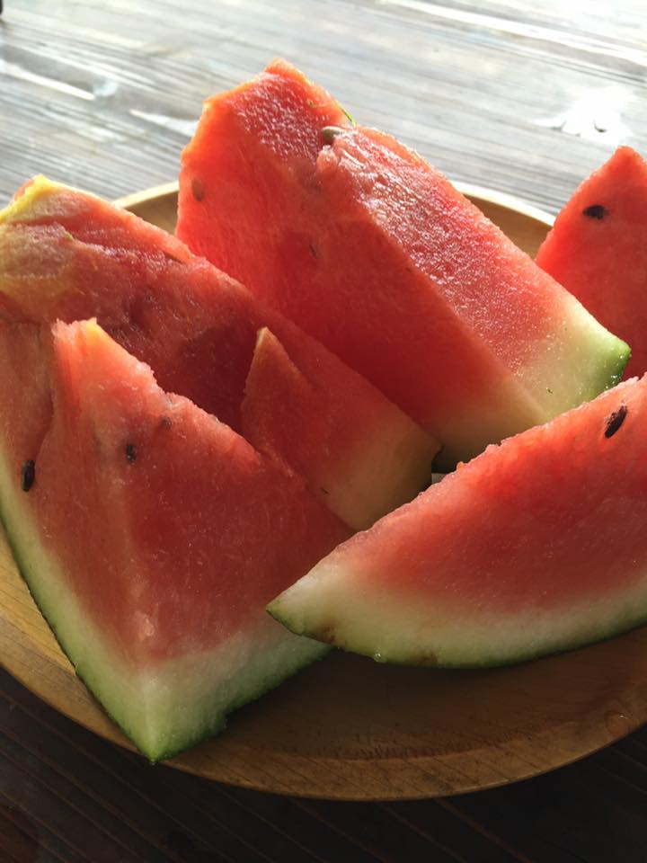 「夏の散布と、スイカ。」